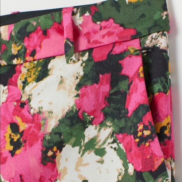 Floral Slacks - Business attire, Office Wear, Corporate Clothes for Women - Picture 2 of 5